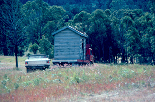 Art Hut on th eway to Canungra