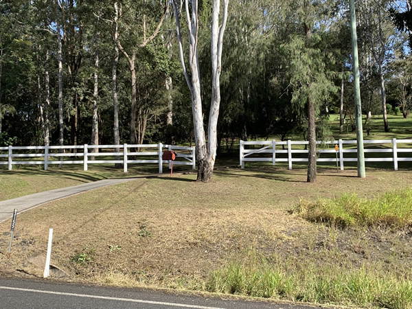 3155 Beechmont Road driveway